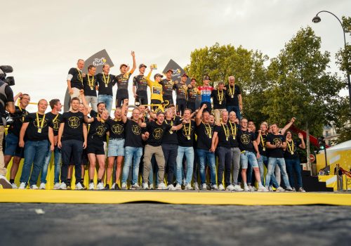 Van de Vuelta naar jouw administratie. Hoe een data-gedreven platform van iedereen een topploeg maakt