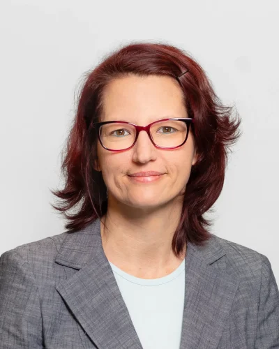 Szilvia Czlenner